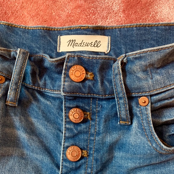 EUC Madewell High-Rise Button-Up Shorts - Picture 3 of 6